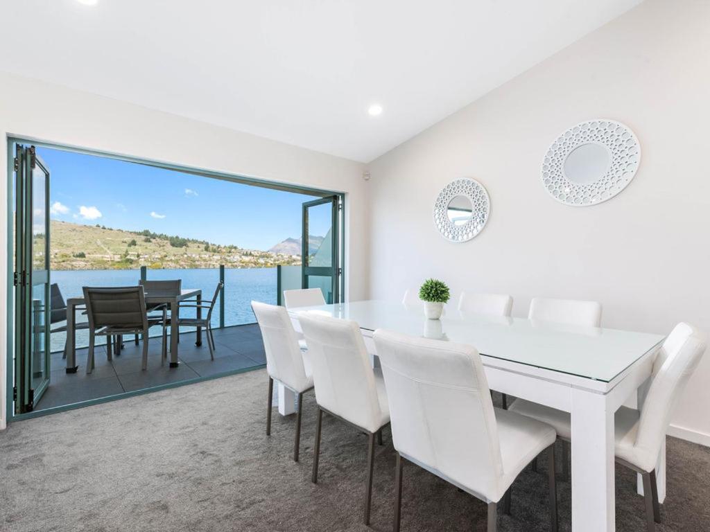 Lakefront Living At Remarkables Retreat - Unit 4 Queenstown Zewnętrze zdjęcie