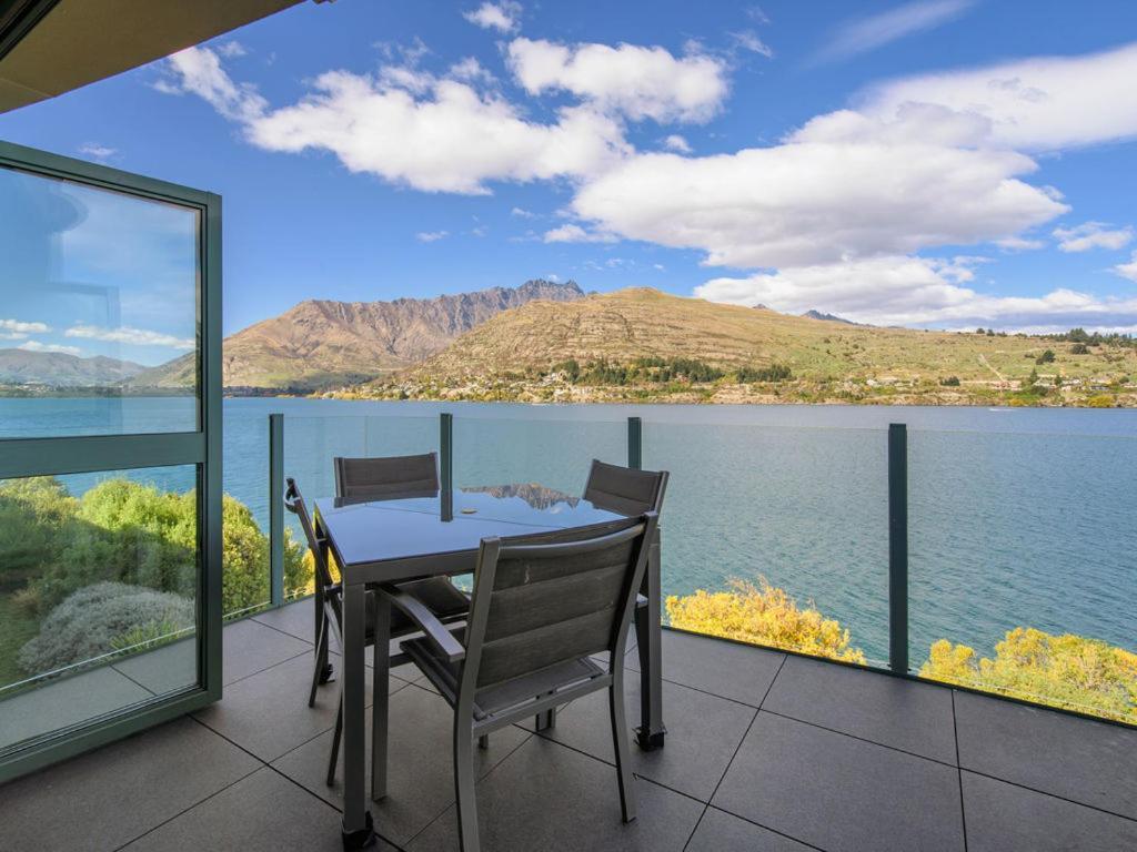 Lakefront Living At Remarkables Retreat Queenstown Zewnętrze zdjęcie